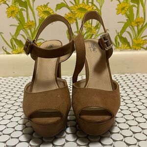 Mossimo Platform Heels